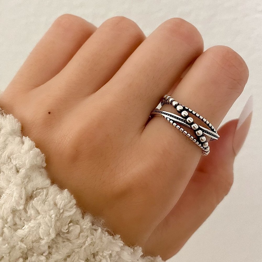 925 Sterling Silver Minimalist Twist Bead Ring Stackable Dainty Ring - Picture 1 of 5